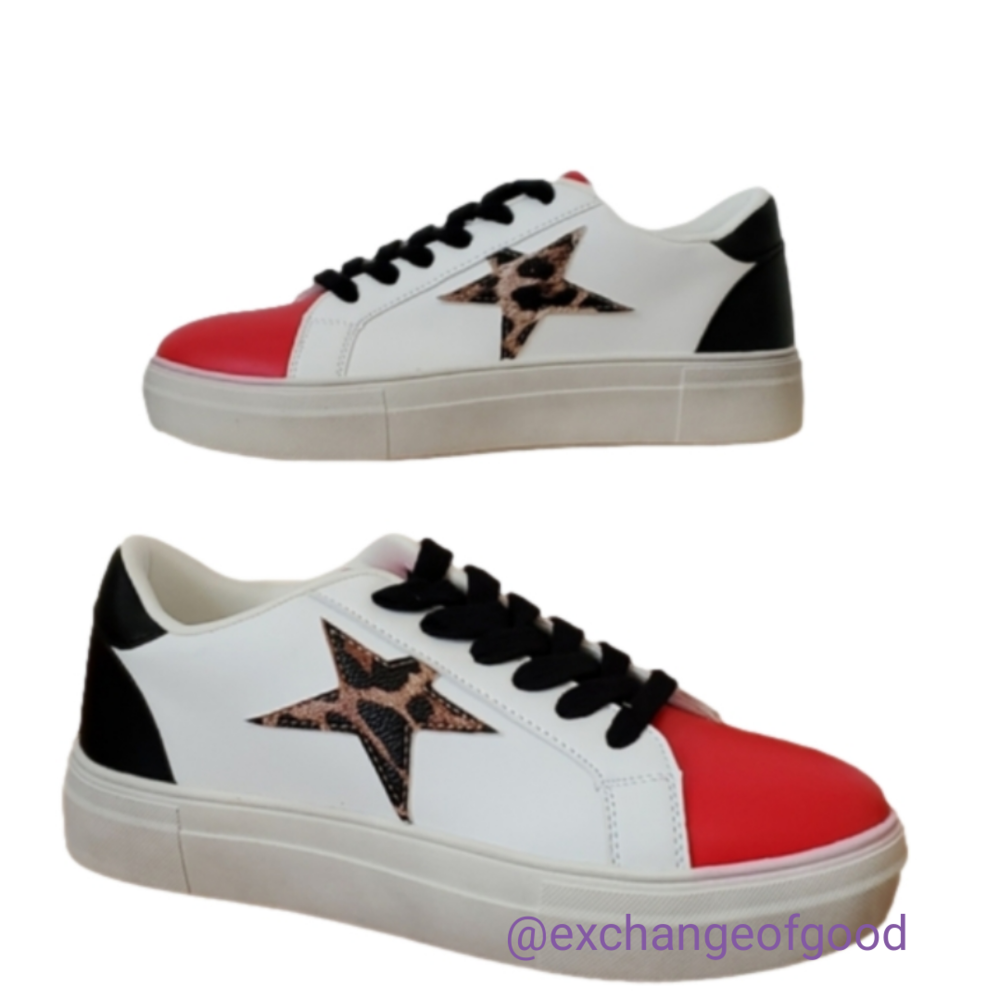 JOURNEE Collection Color Block Sneakers - Picture 2 of 7